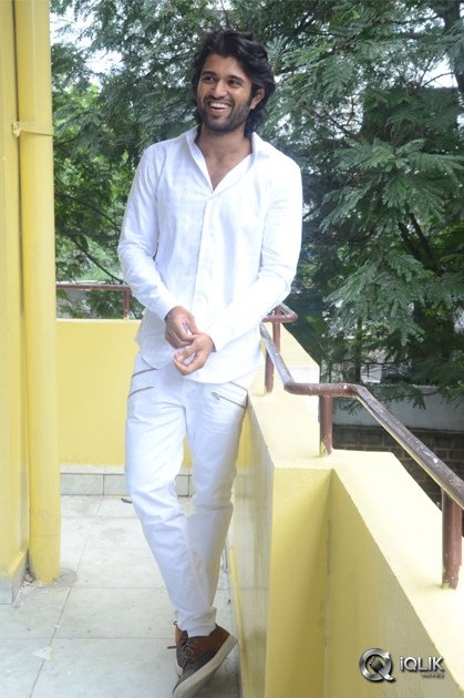 Vijay-Deverakonda-Interview-About-Pelli-Choopulu-Movie